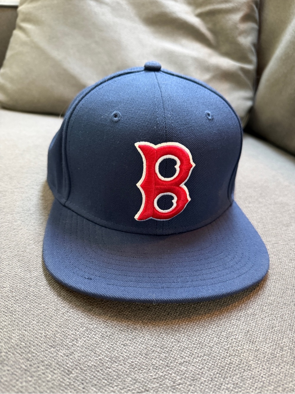 Boston Red Sox Hat, one size fits all flat brim